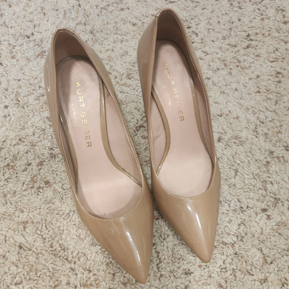 Kurt Geiger London Britton Nude Patent Leather Heels Women's Size 38.5 E…